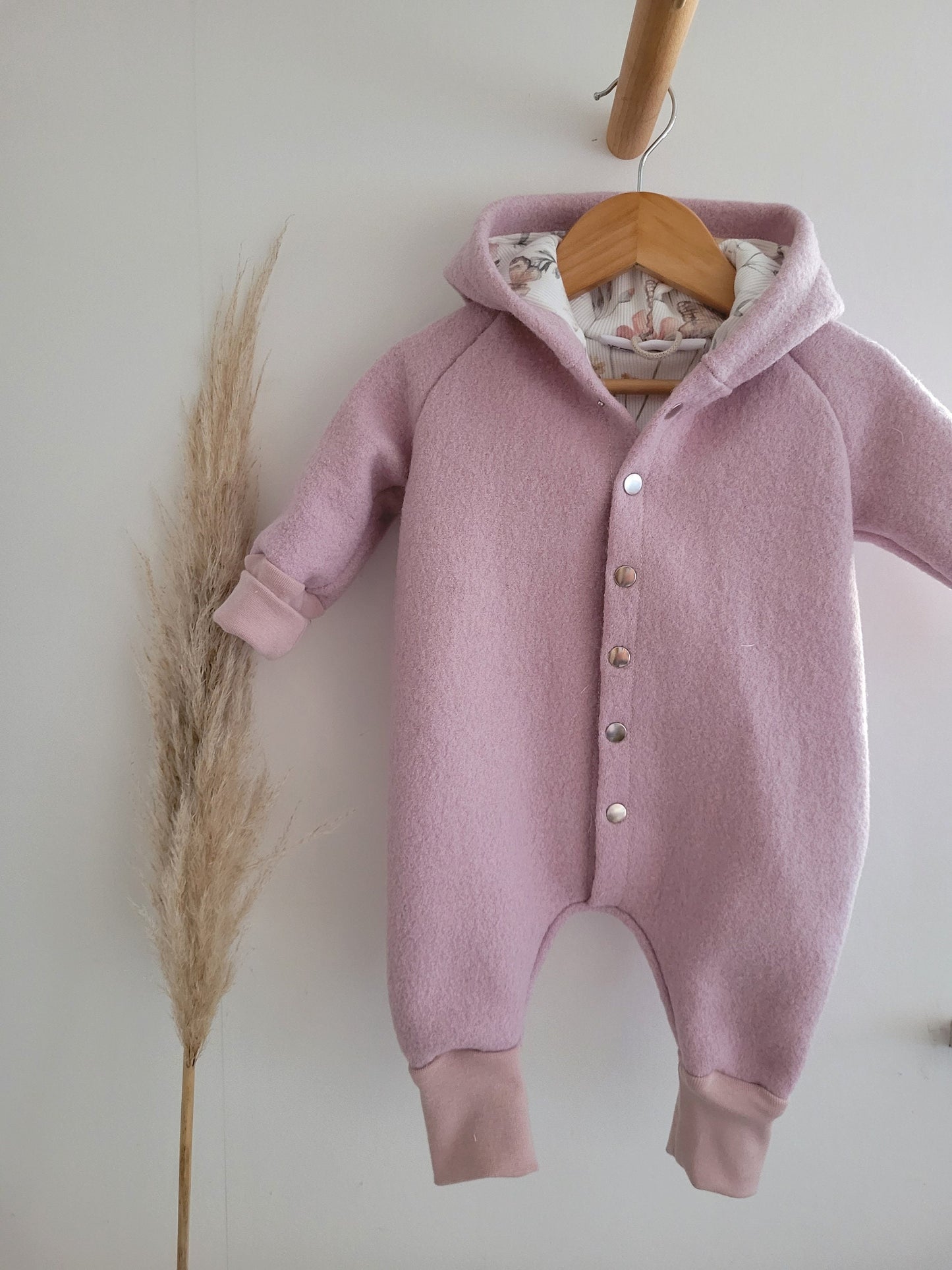 WOLLWALKOVERALL aus 100% Schurwolle. Naturprodukt. Geschenk zur Geburt Walkloden Walkoverall